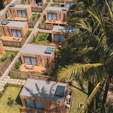 Lalagalu - Beachfront Ecocabins 迪亚尼海滩 外观 照片