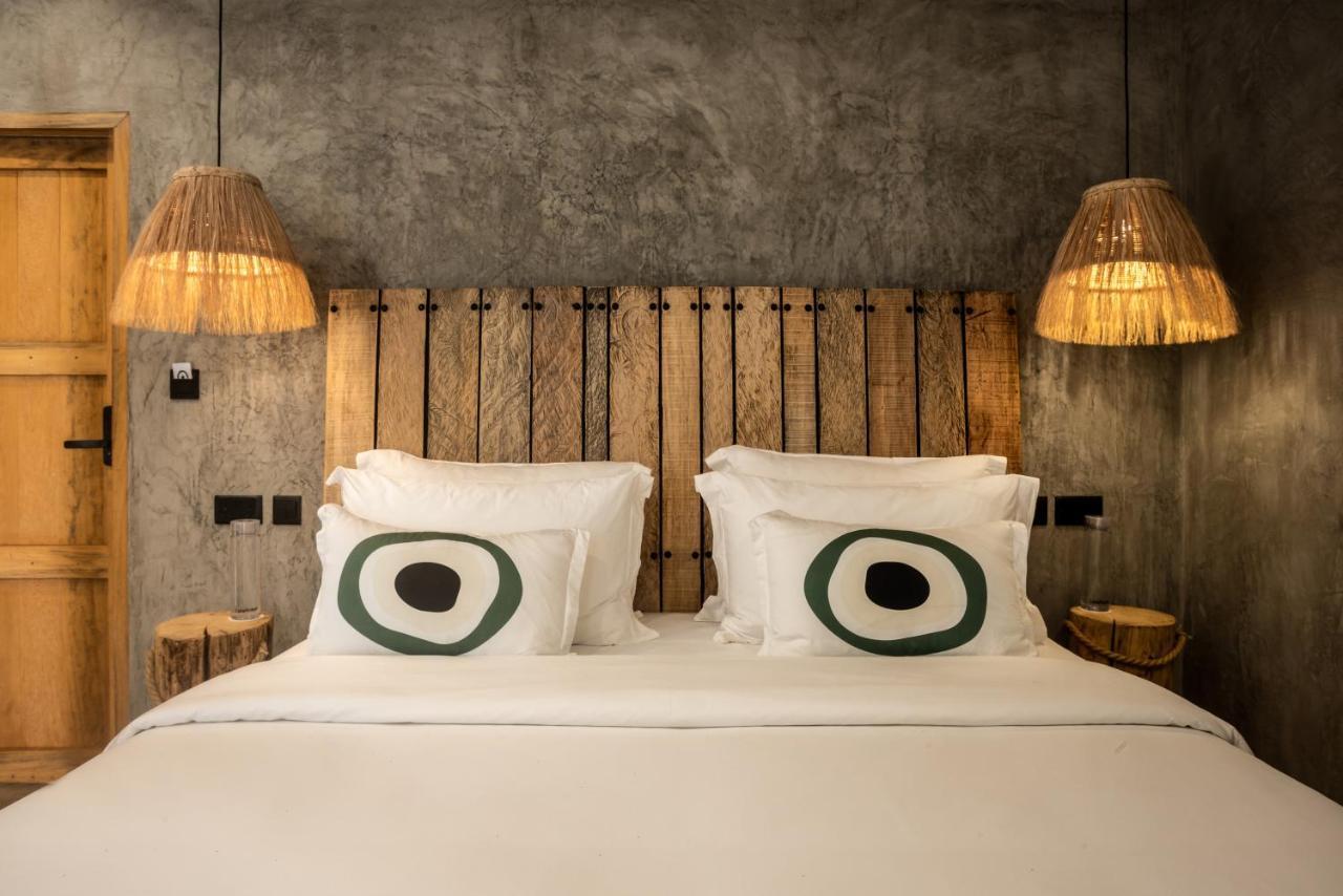 Lalagalu - Beachfront Ecocabins 迪亚尼海滩 外观 照片