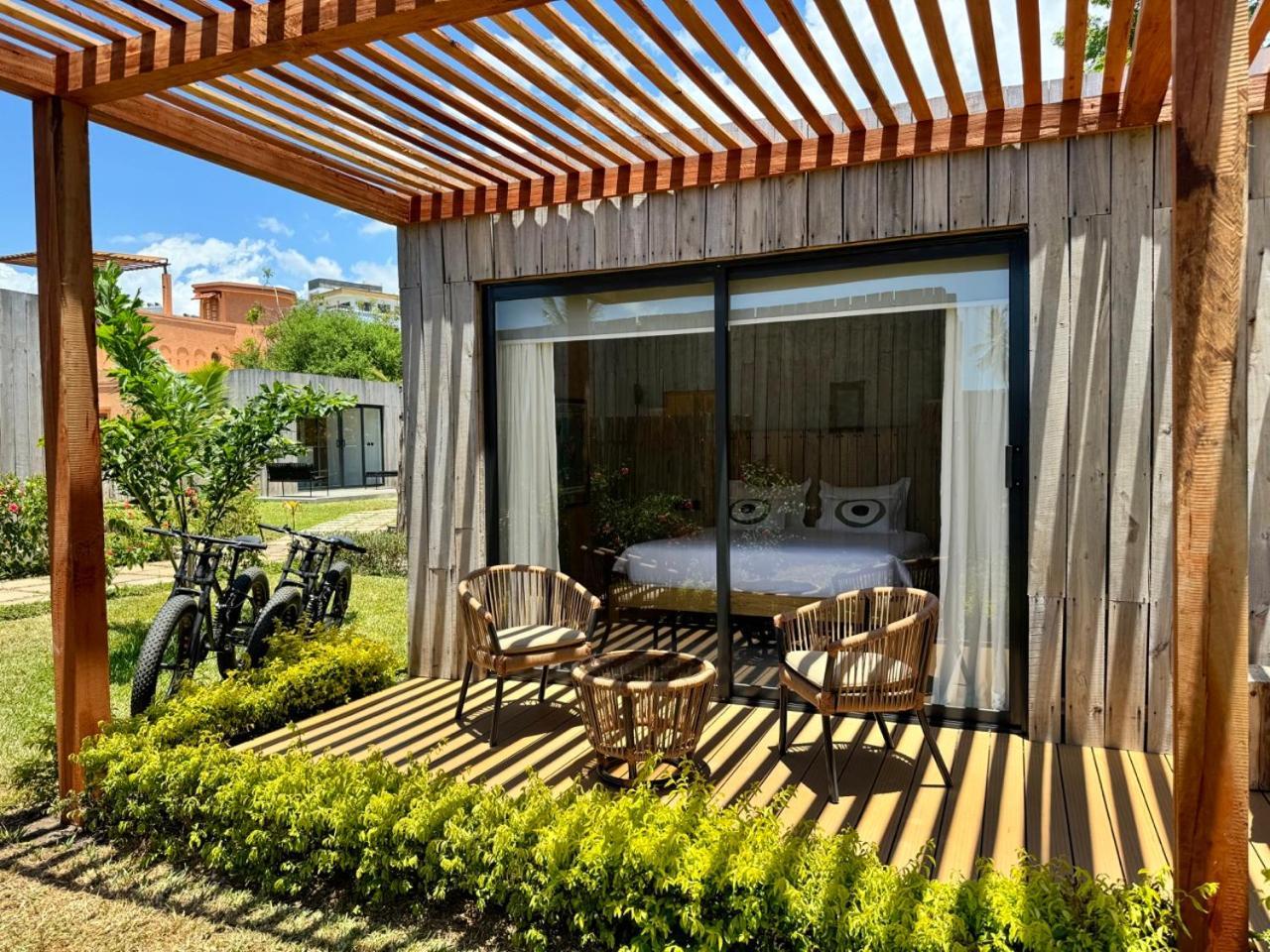 Lalagalu - Beachfront Ecocabins 迪亚尼海滩 外观 照片