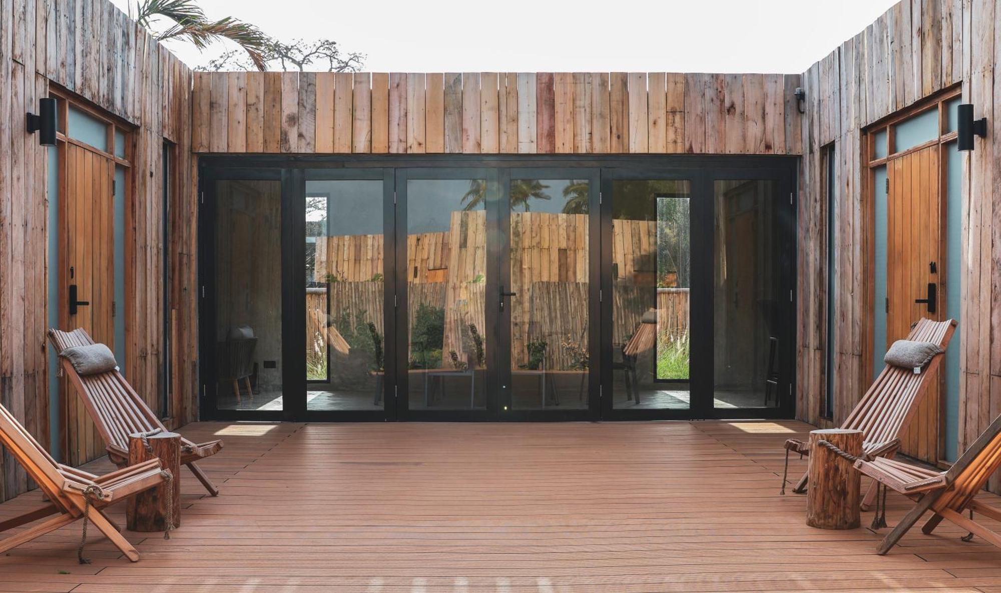 Lalagalu - Beachfront Ecocabins 迪亚尼海滩 外观 照片